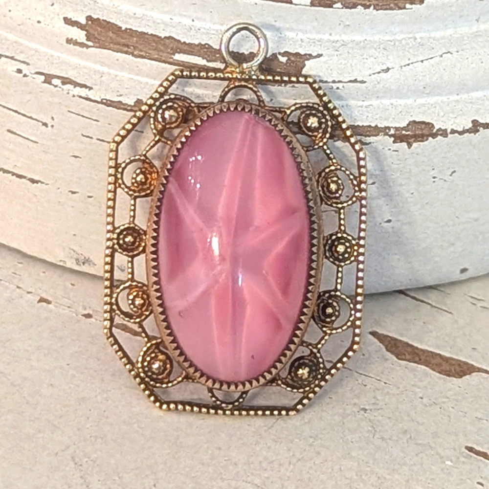 Vintage Art Deco 10k Gold Filigree Pendant | Pink Star Glass Cabochon | 7.9g - Picture 9 of 9